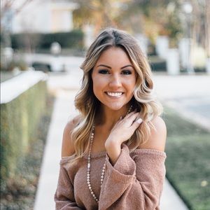 Meet your Posher, Nacy